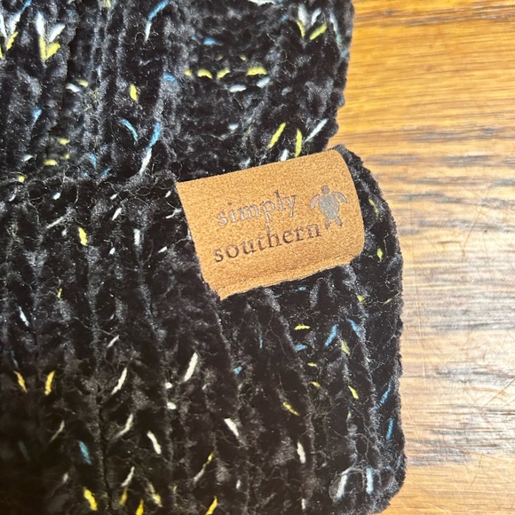 Simply Southren Beanie - Picture 3 of 3